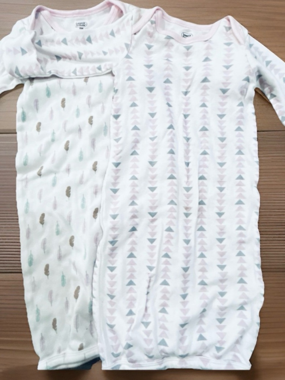 2 Luvable Friends Cotton Long-Sleeve Gowns, Girl Feathers, 0-6 Months